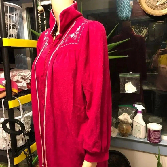 Vintage Katz women Red Full Zip Maxi nightgown Robe  size M Pockets - Picture 8 of 12